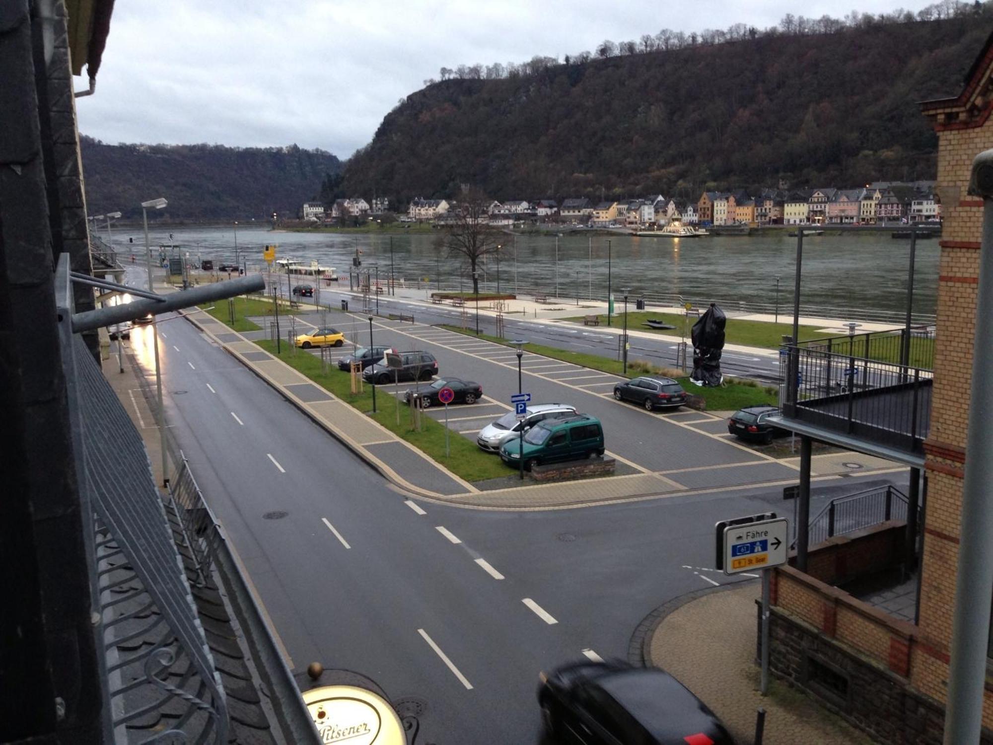 Das Loreley Weinstuebchen Sankt Goarshausen Bilik gambar